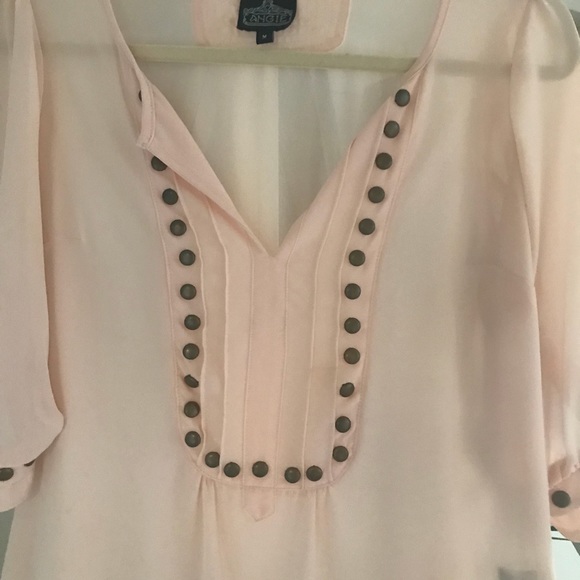 Angie Blush Blouse - Picture 4 of 5